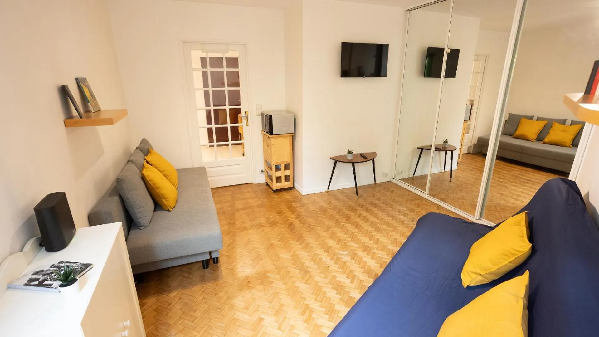 Appartement Jardin Du Luxembourg Pres Du Pantheon Et De Notre-Dame Paris France